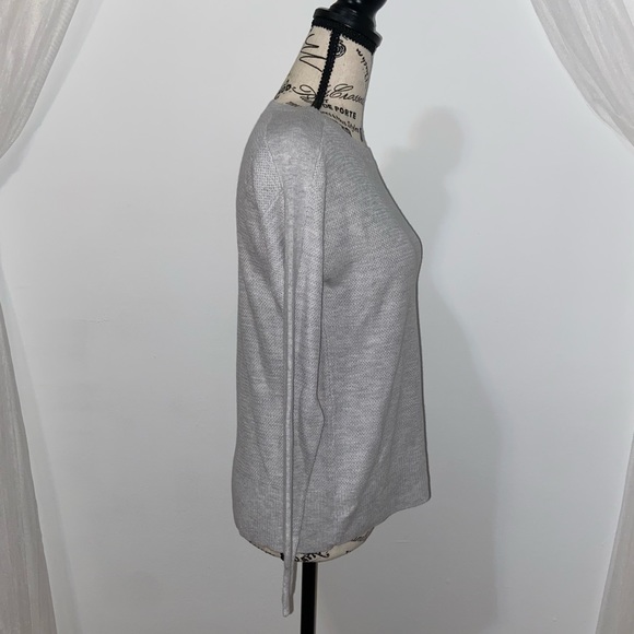 American Eagle Outfitters Gray Crewneck Lightweight Sweater - Picture 2 of 7